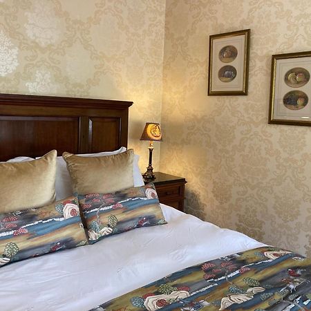 Braithwaite Hall Bed & Breakfast 미들햄 외부 사진